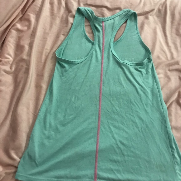 Tank top bundle - Picture 6 of 9